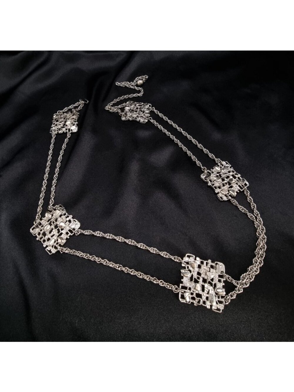 Vintage Celebrity NY 1960's-1970's Silver-Tone Chain Link Belt